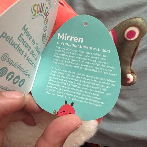 New 8” Mirren the moth Squishmallows - Picture 6 of 7